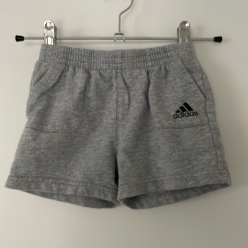 Adidas kids gray Heather 100% Cotton Shorts size 24 months 2 years